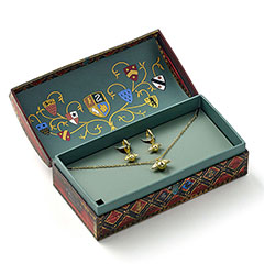 EGSWN0631-Boîte cadeau boucles d’oreilles et collier Quidditch