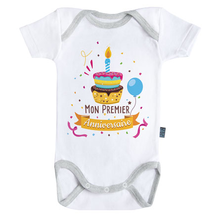 Mon premier anniversaire - Body Bébé manches courtes - Coton - Blanc - Coutures grises Mon premier anniversaire - Body Bébé manches courtes - Coton - Blanc - Coutures grises